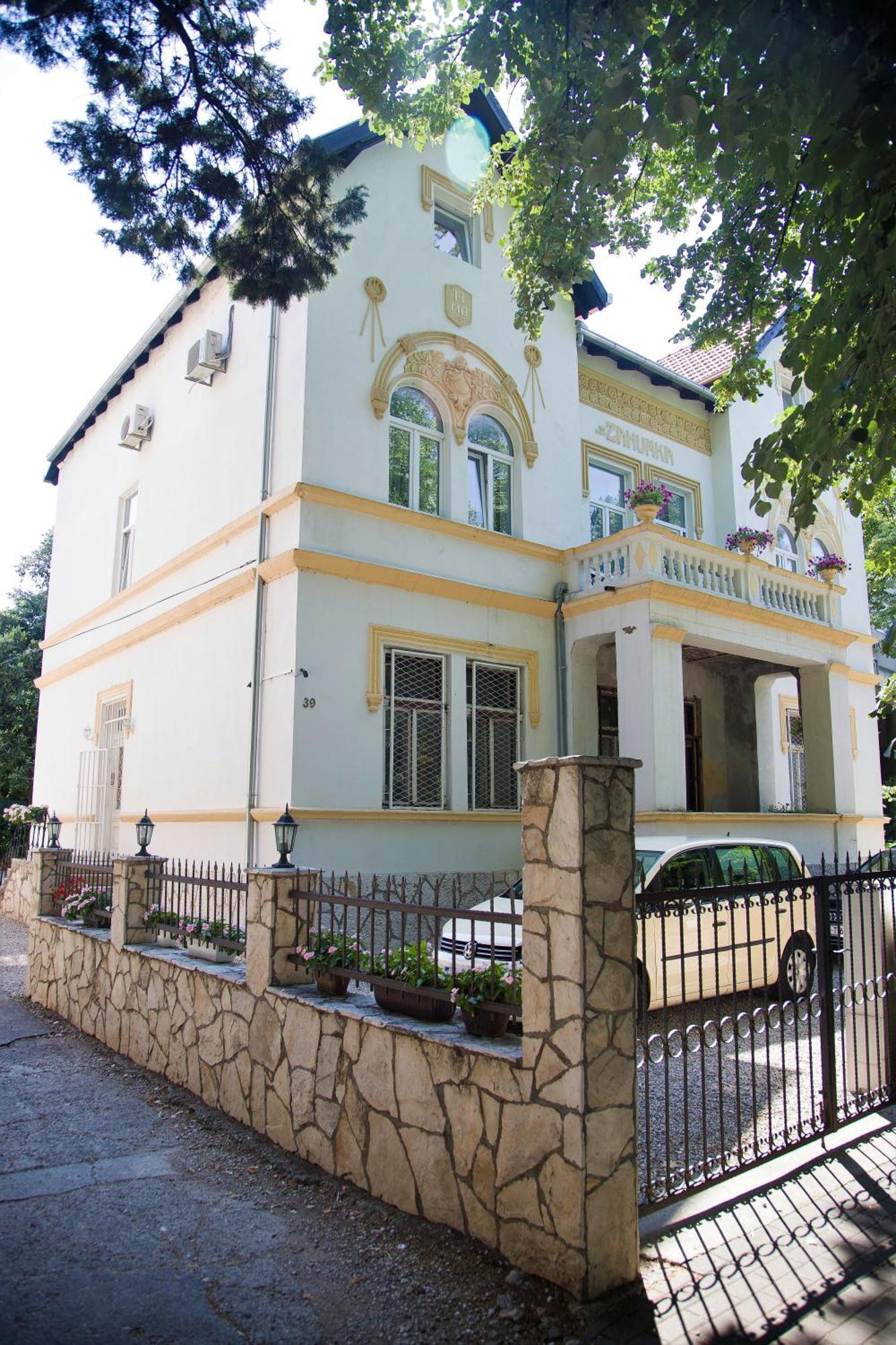 מוסטר Vila Zahumka מראה חיצוני תמונה